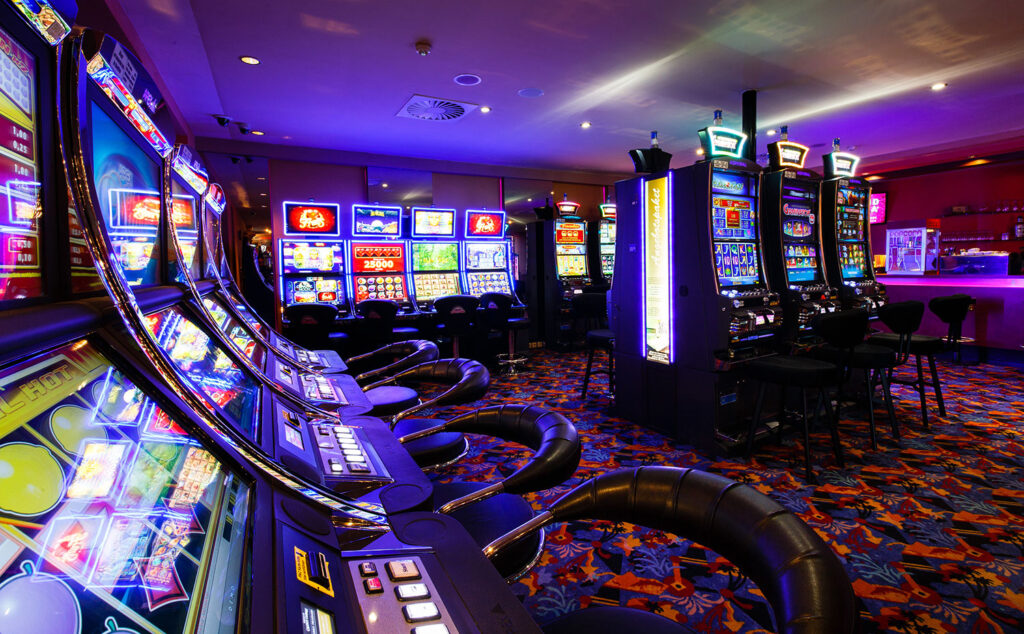Hawkplay Online Tournaments: Join & Win