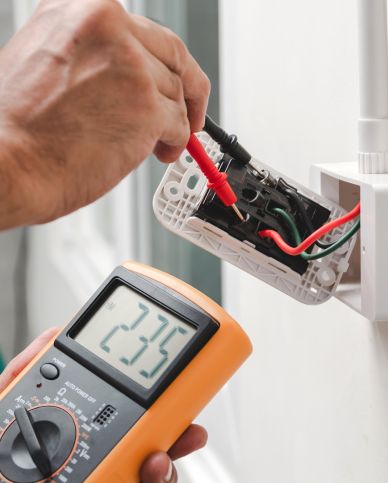 Solihull’s Trusted Electricians: Your Guide to the Best Electrician Solihull Can Offer